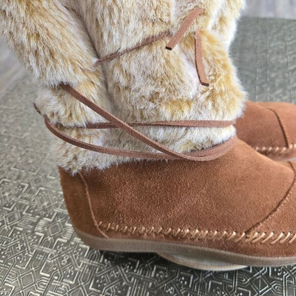 🐢 Toms Nepal Sherpa Snow Boot. SIZE 7. NWOT - Picture 11 of 12